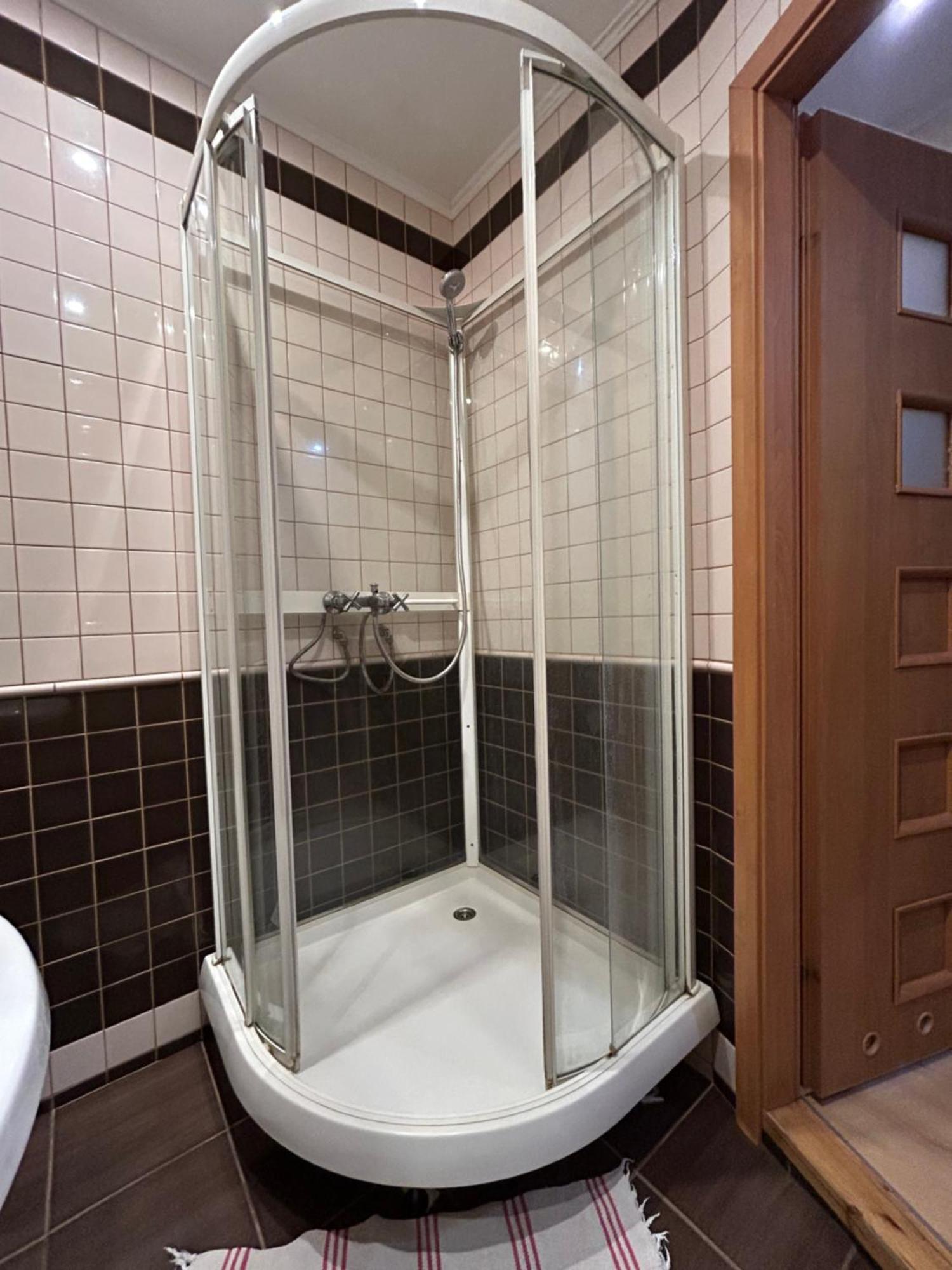 Apartment Stepana Bandery Street Rivne Buitenkant foto